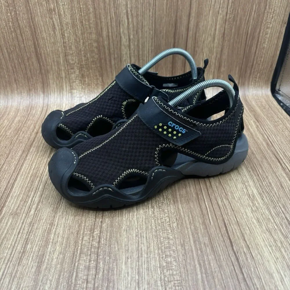 N/A crocs swiftwater